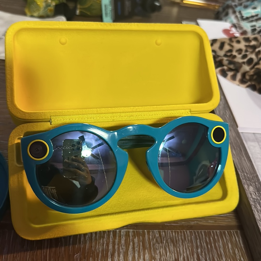 Snapchat Spectacles - Picture 3 of 4